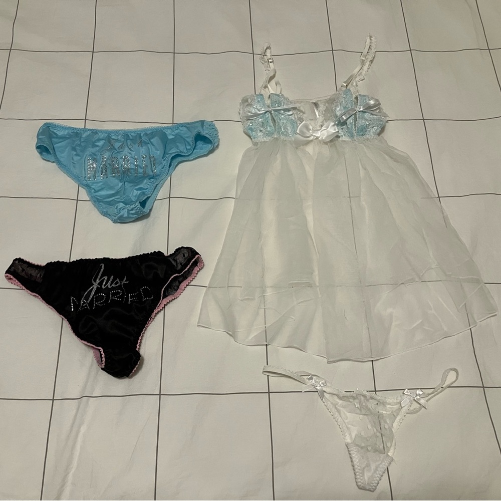 Victoria’s Secret bridal lingerie lot S M cheeky panties thong open cup babydoll